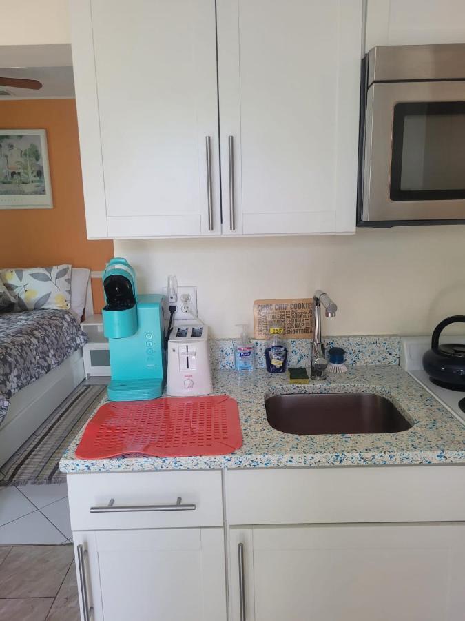 ~ Cozy In-law Apartment Close to Siesta Key ~ Sarasota Zewnętrze zdjęcie